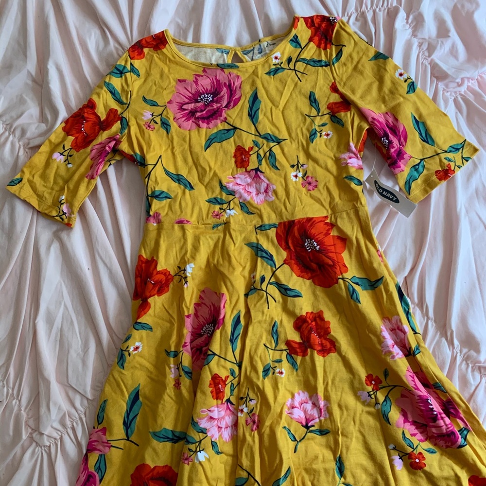 Yellow Floral Dress 🌻